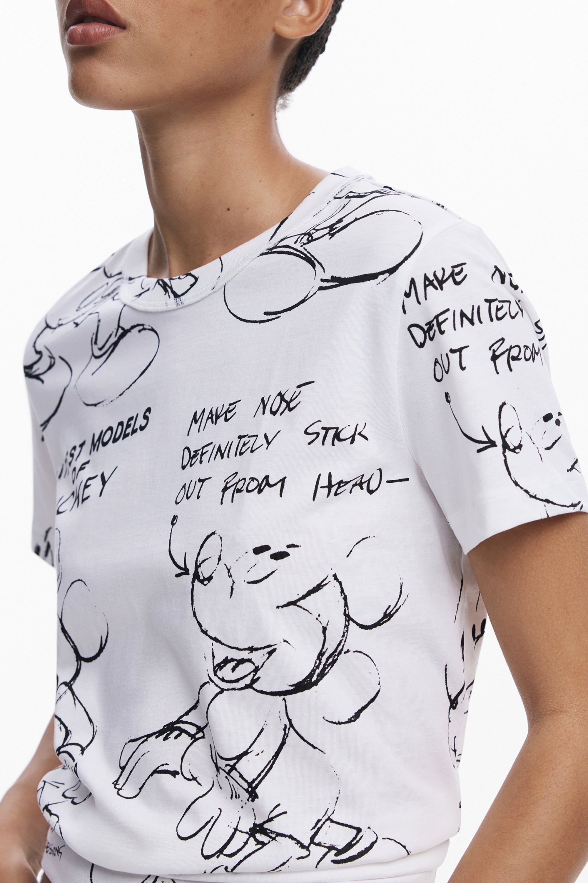 DESIGUAL WOMEN'S SHORT-SLEEVE T-SHIRT WHITE
